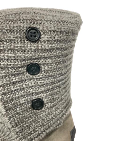 UGG（アグ）UGG (アグ) クラシック カーディ ニットブーツ グレー サイズ:24.0の古着・服飾アイテム