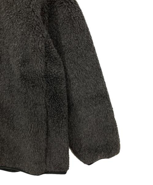 CANADA GOOSE（カナダグース）CANADA GOOSE (カナダグース) KELOWNA FLEECE JACKET/ケローナ フリース ジャケット グレー サイズ:M 未使用品の古着・服飾アイテム