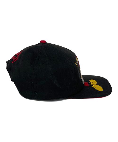 DISNEY（ディズニー）DISNEY (ディズニー) he's JUST mouseキャップ ブラックの古着・服飾アイテム