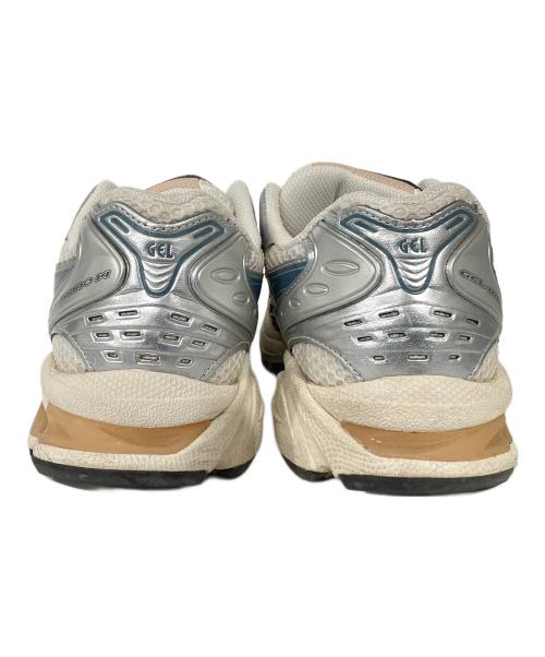 asics（アシックス）asics (アシックス) GEL-KAYANO 14 ベージュ×シルバー サイズ:US5の古着・服飾アイテム