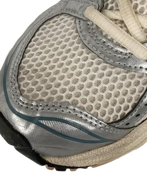 asics（アシックス）asics (アシックス) GEL-KAYANO 14 ベージュ×シルバー サイズ:US5の古着・服飾アイテム