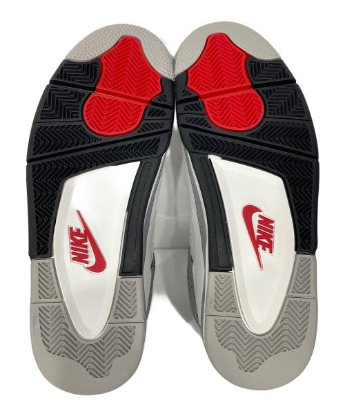 NIKE（ナイキ）NIKE (ナイキ) Air Jordan 4 Retro ホワイト サイズ:28.5の古着・服飾アイテム