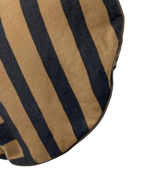 mina perhonen（ミナ ペルホネン）mina perhonen (ミナ ペルホネン) エッグバッグ ブラウンの古着・服飾アイテム