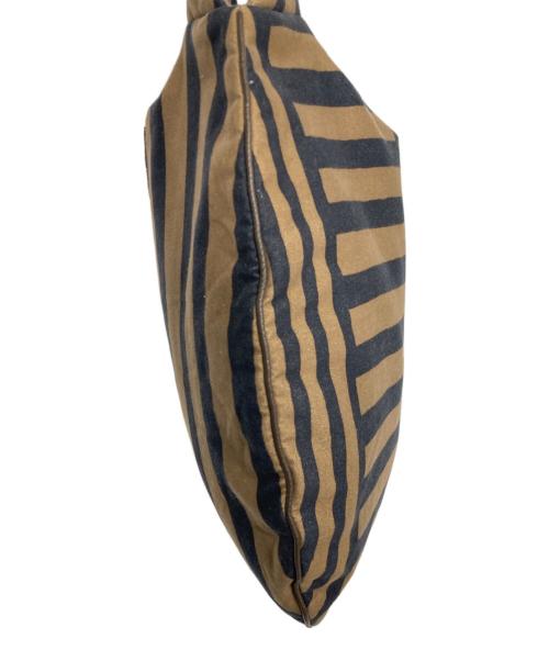 mina perhonen（ミナ ペルホネン）mina perhonen (ミナ ペルホネン) エッグバッグ ブラウンの古着・服飾アイテム