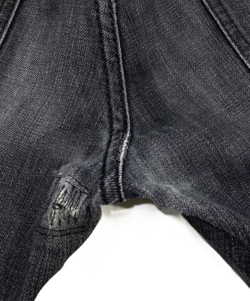 DSQUARED2（ディースクエアード）DSQUARED2 (ディースクエアード) ダメージ加工スキニーデニムパンツ ブラック サイズ:48の古着・服飾アイテム