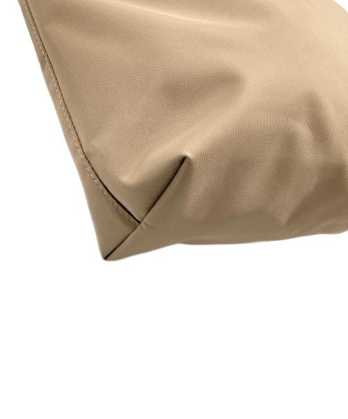 Herve Chapelier（エルベシャプリエ）Herve Chapelier (エルベシャプリエ) ナイロンスクエアショルダーバッグM マスティック×シルバーの古着・服飾アイテム