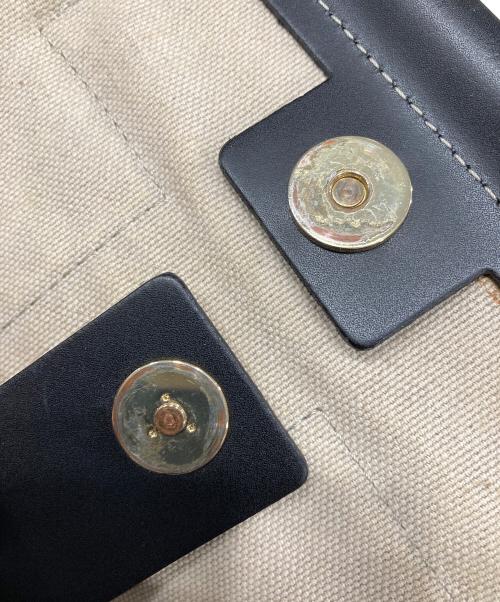 IACUCCI（イアクッチ）IACUCCI (イアクッチ) SORBETTO キャンバストートバッグ ベージュ×ブラックの古着・服飾アイテム