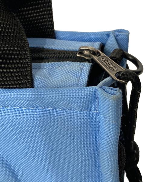 EASTPAK（イーストパック）EASTPAK (イーストパック) Telfar (テルファー) SMALL SHOPPER BAG ブルーの古着・服飾アイテム