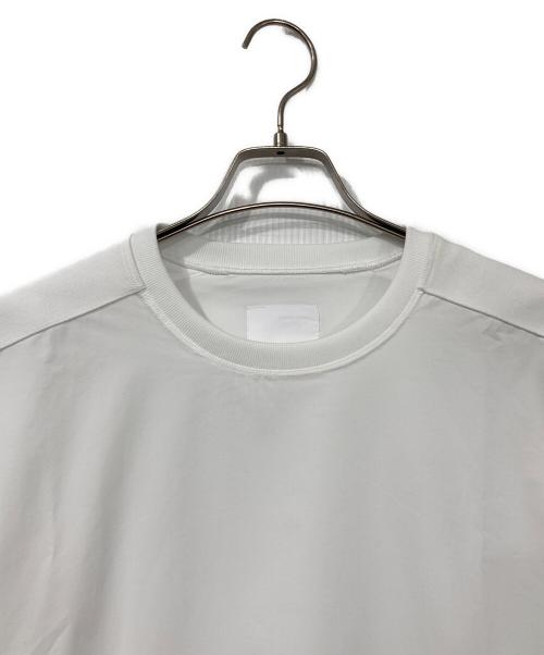 ONE GRAVITY（ワングラヴィティ）ONE GRAVITY (ワングラヴィティ) ショルダーラインTシャツ ホワイト サイズ:Mの古着・服飾アイテム