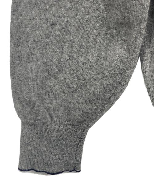 BRUNELLO CUCINELLI（ブルネロクチネリ）BRUNELLO CUCINELLI (ブルネロクチネリ) カシミヤVネックニット グレー サイズ:52の古着・服飾アイテム