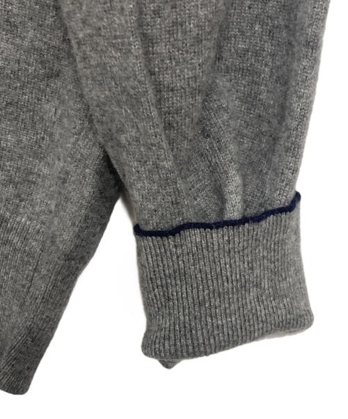 BRUNELLO CUCINELLI（ブルネロクチネリ）BRUNELLO CUCINELLI (ブルネロクチネリ) カシミヤVネックニット グレー サイズ:52の古着・服飾アイテム