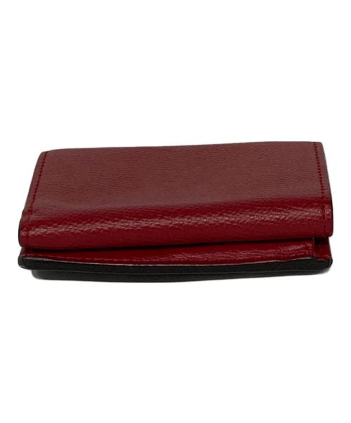 FENDI（フェンディ）FENDI (フェンディ) マイクロ 3つ折り財布 レッド×ブラウンの古着・服飾アイテム