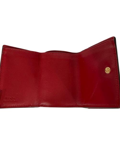 FENDI（フェンディ）FENDI (フェンディ) マイクロ 3つ折り財布 レッド×ブラウンの古着・服飾アイテム