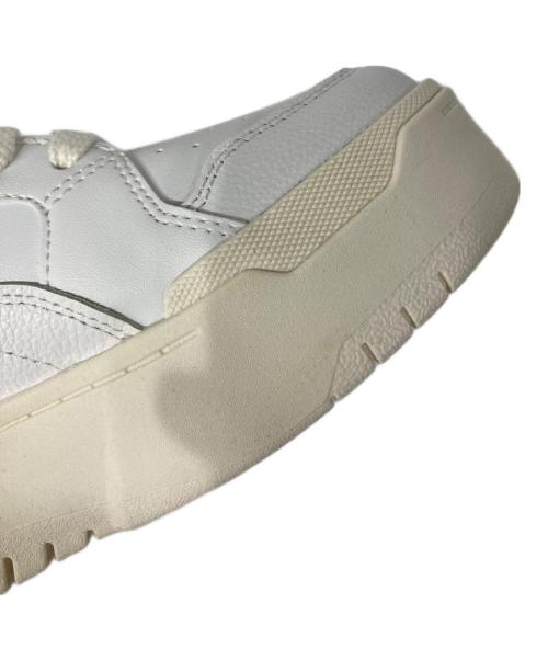 PUMA（プーマ）PUMA (プーマ) W CA. FLYZ CLUB 48/フライズ クラブ ホワイト サイズ:US7.5の古着・服飾アイテム