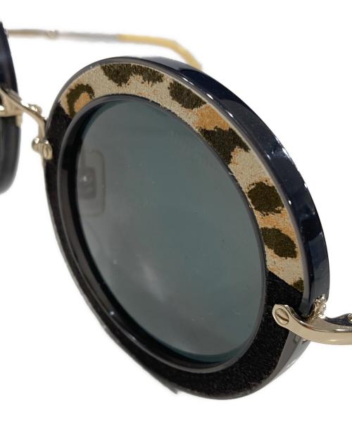 MIU MIU（ミュウミュウ）MIU MIU (ミュウミュウ) サングラス ブラック サイズ:49□28 140の古着・服飾アイテム