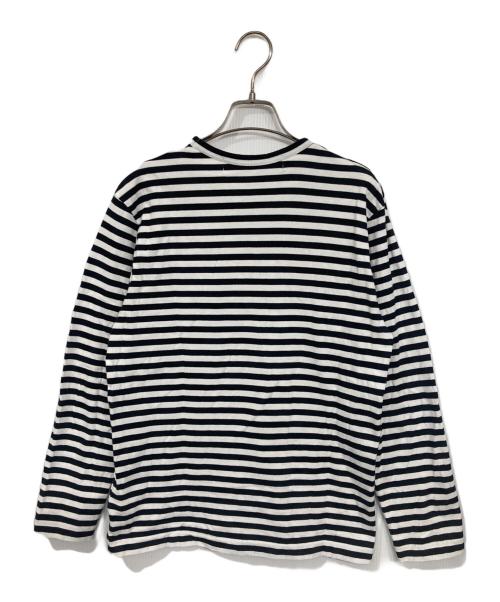 PLAY COMME des GARCONS（プレイコムデギャルソン）PLAY COMME des GARCONS (プレイコムデギャルソン) ハートロゴボーダーカットソー ホワイト×ブラック サイズ:Mの古着・服飾アイテム