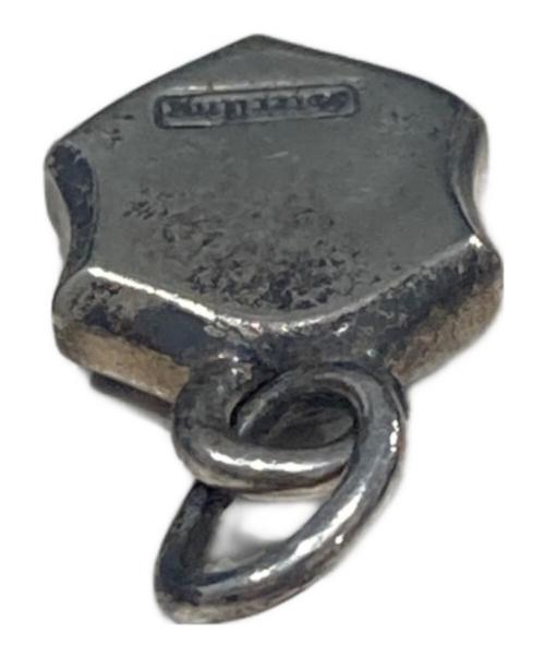 USED（ユーズド）USED (ユーズド) クラウンハートトップ シルバーの古着・服飾アイテム