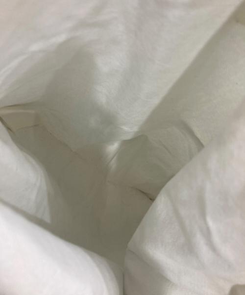 MM6 Maison Margiela（エムエムシックスメゾンマルジェラ）MM6 Maison Margiela (エムエムシックスメゾンマルジェラ) インサイドアウトロゴバッグ ホワイトの古着・服飾アイテム