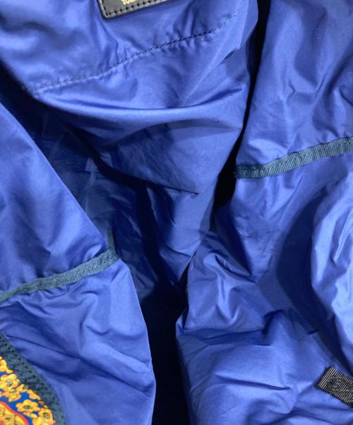 TOGA VIRILIS（トーガ ビリリース）TOGA VIRILIS (トーガ ビリリース) プリントトートバッグ ブルーの古着・服飾アイテム