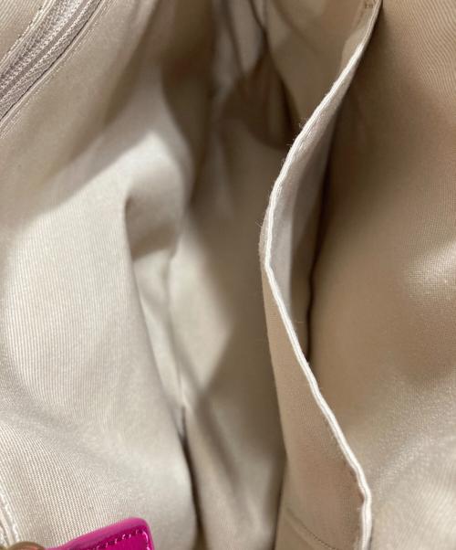 COACH（コーチ）COACH (コーチ) フラワーシグネチャーショルダーバッグ ベージュ×ピンクの古着・服飾アイテム