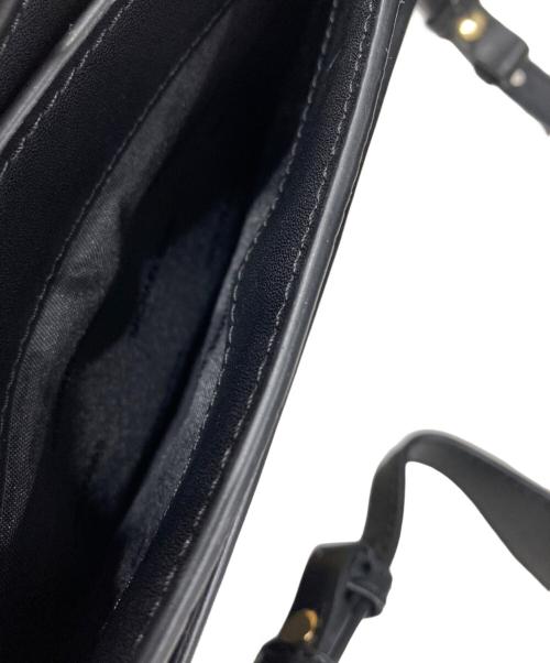 MICHAEL KORS（マイケル・コース）MICHAEL KORS (マイケル・コース) スタースタッズショルダーバッグ ブラックの古着・服飾アイテム