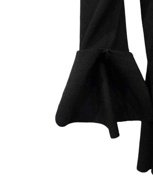 SOEJU（ソージュ）SOEJU (ソージュ) フレアスリーブニットプルオーバー ブラック サイズ:Mの古着・服飾アイテム