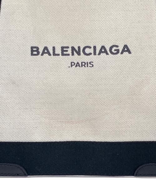 BALENCIAGA（バレンシアガ）BALENCIAGA (バレンシアガ) ネイビーカバスS ベージュ×ブラックの古着・服飾アイテム