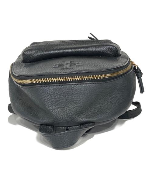 TORY BURCH（トリーバーチ）TORY BURCH (トリーバーチ) エンボスロゴシボ革ミニリュック ネイビーの古着・服飾アイテム