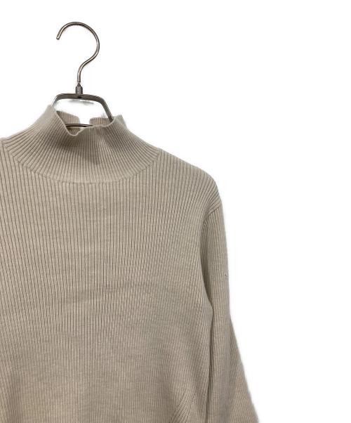 ADAWAS（アダワス）ADAWAS (アダワス) RIBBED KNIT BELL-SLEEVE TOP ベージュ サイズ:FREEの古着・服飾アイテム