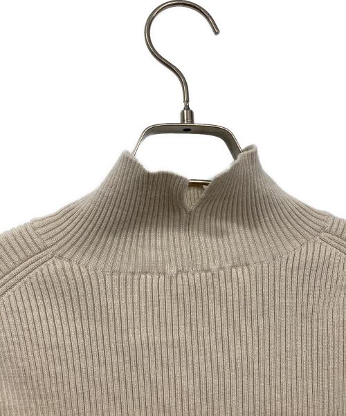 ADAWAS（アダワス）ADAWAS (アダワス) RIBBED KNIT BELL-SLEEVE TOP ベージュ サイズ:FREEの古着・服飾アイテム