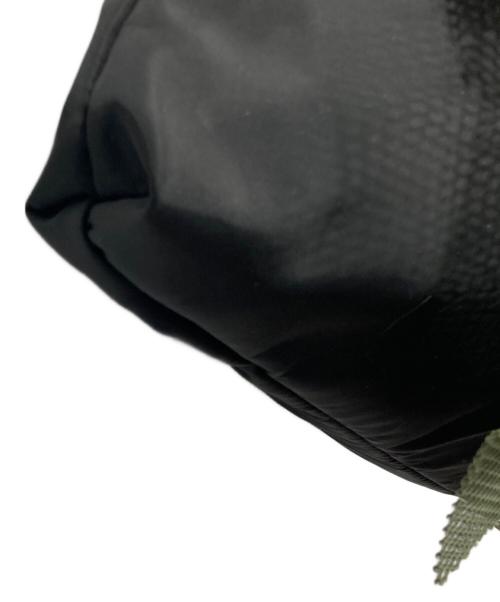 OUTDOOR PRODUCTS（アウトドア プロダクツ）OUTDOOR PRODUCTS (アウトドア プロダクツ) RISLEY (リズレー) トライアングルフリルメッシュBAG ブラック×カーキの古着・服飾アイテム