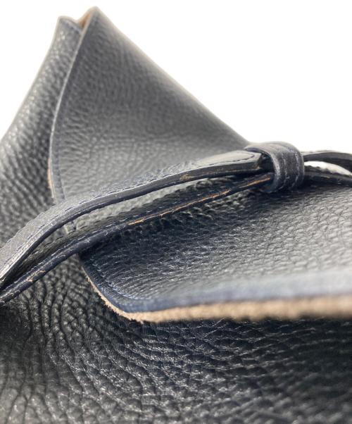 HIROFU（ヒロフ）HIROFU (ヒロフ) ロールトップレザーリュック ダークブルーの古着・服飾アイテム