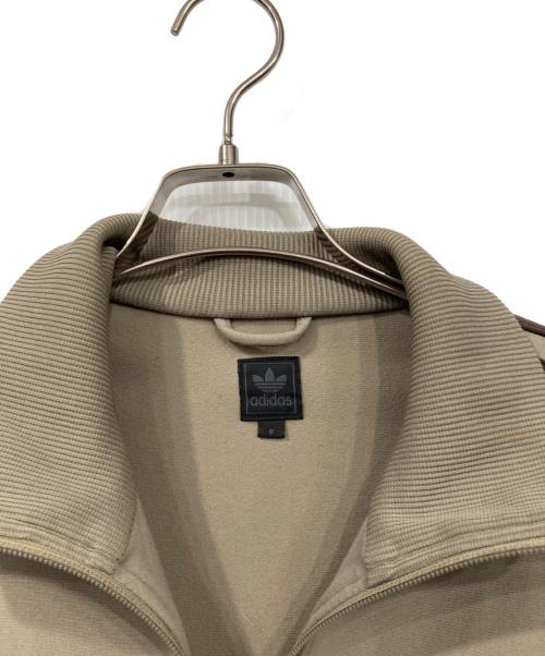 adidas（アディダス）adidas (アディダス) トラックジャケット ベージュ×ブラウンの古着・服飾アイテム