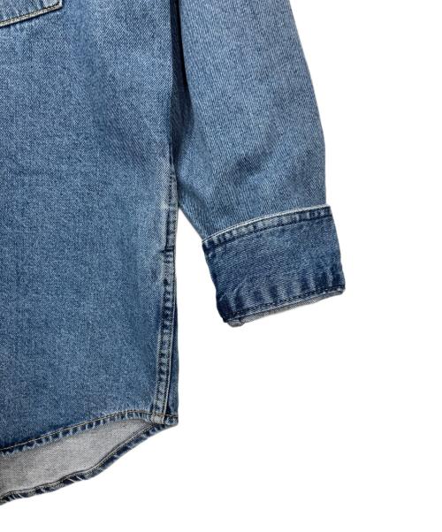 LEVI'S（リーバイス）LEVI'S (リーバイス) オーバーサイズ デニムシャツ インディゴ サイズ:SIZE Sの古着・服飾アイテム