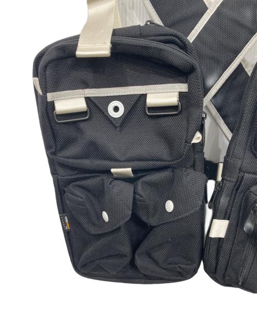 EASTPAK（イーストパック）EASTPAK (イーストパック) WHITE MOUNTAINEERING (ホワイトマウンテ二アニング) ベストバッグ ブラックの古着・服飾アイテム