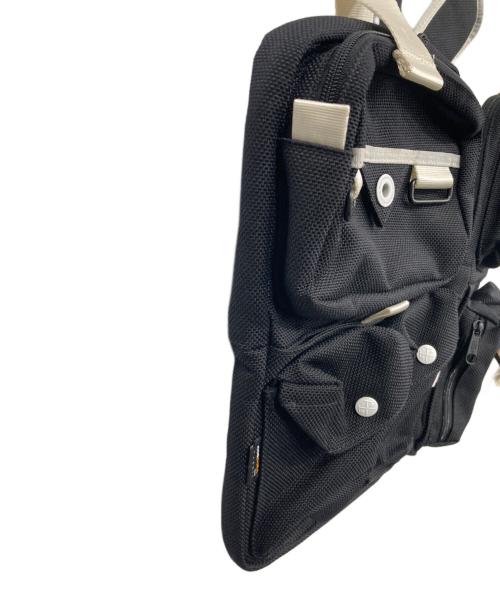 EASTPAK（イーストパック）EASTPAK (イーストパック) WHITE MOUNTAINEERING (ホワイトマウンテ二アニング) ベストバッグ ブラックの古着・服飾アイテム