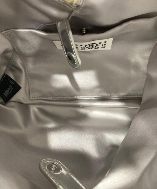 MM6 Maison Margiela（エムエムシックスメゾンマルジェラ）MM6 Maison Margiela (エムエムシックスメゾンマルジェラ) MINI Japaneseトートバッグ シルバーの古着・服飾アイテム