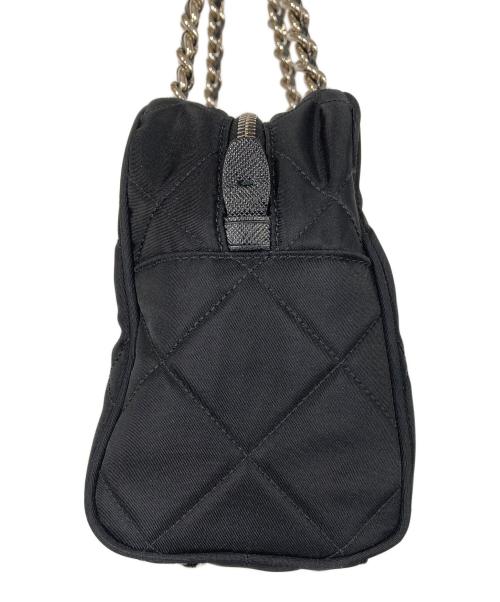 PRADA（プラダ）PRADA (プラダ) トライアングルロゴキルティングチェーンショルダーバッグの古着・服飾アイテム