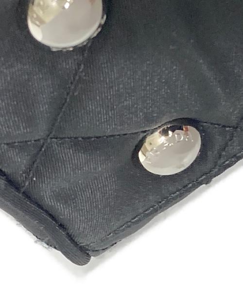 PRADA（プラダ）PRADA (プラダ) トライアングルロゴキルティングチェーンショルダーバッグの古着・服飾アイテム