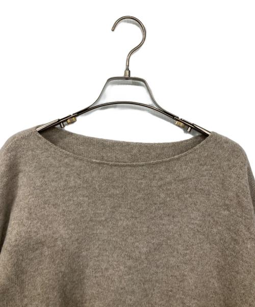 MICA&DEAL（マイカアンドディール）MICA&DEAL (マイカアンドディール) フォックスボートネックプルオーバー ベージュ サイズ:FREEの古着・服飾アイテム