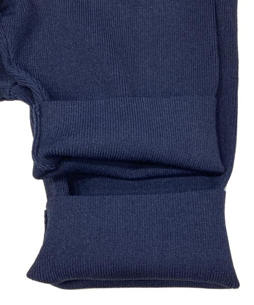 JENNE（ジェンヌ）JENNE (ジェンヌ) フロントケーブルニットタイトワンピース ネイビー サイズ:SIZE M 未使用品の古着・服飾アイテム