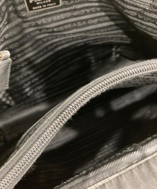 PRADA（プラダ）PRADA (プラダ) ナイロントートバッグ ブラックの古着・服飾アイテム