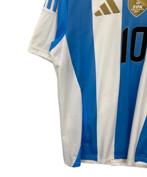 adidas（アディダス）adidas (アディダス) 2024アルゼンチン代表 レプリカ ユニフォーム ブルー×ホワイト サイズ:XLの古着・服飾アイテム
