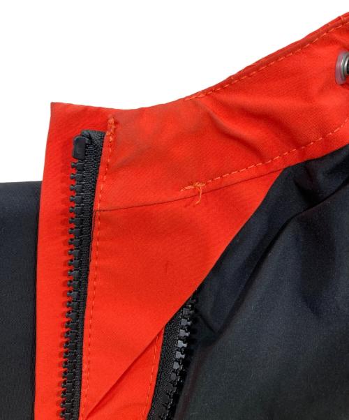 THE NORTH FACE（ザ ノース フェイス）THE NORTH FACE (ザ ノース フェイス) RETRO MOUNTAIN LIGHT FUTURELIGHT JACKET レッド×ブラック サイズ:XXLの古着・服飾アイテム