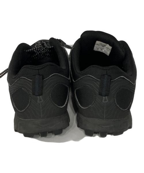 inov-8（イノヴェイト）inov-8 (イノヴェイト) ローカットスニーカー ブラック サイズ:28.0の古着・服飾アイテム