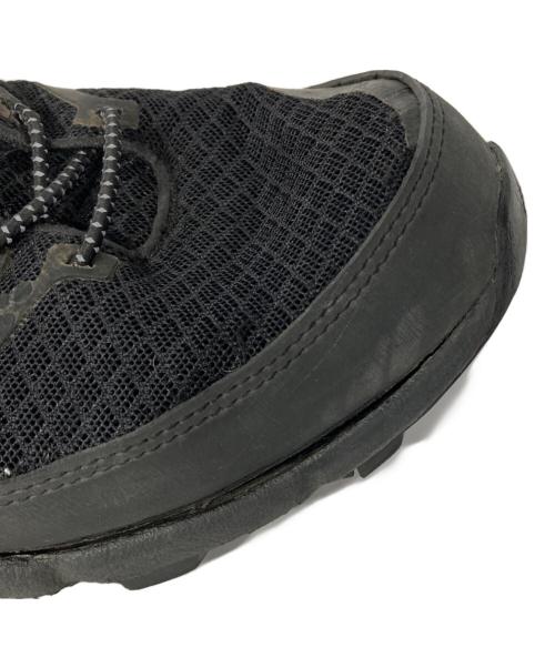 inov-8（イノヴェイト）inov-8 (イノヴェイト) ローカットスニーカー ブラック サイズ:28.0の古着・服飾アイテム