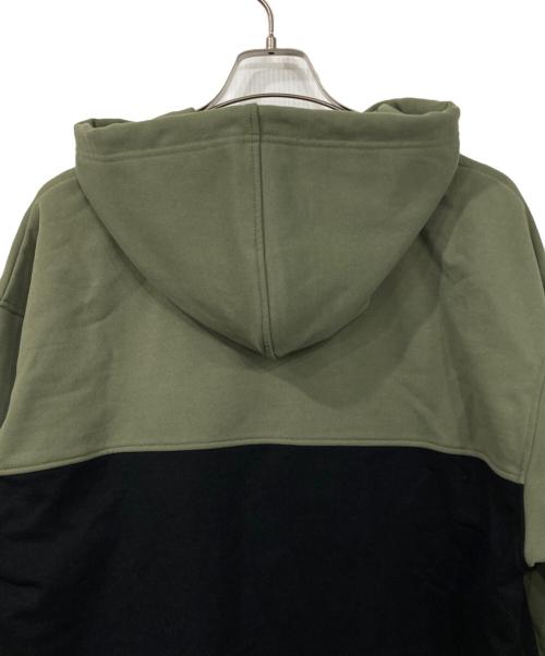 X-GIRL（エックスガール）X-girl (エックスガール) BICOLOR ANORAK SWEAT DRESS カーキ×ブラック サイズ:Sの古着・服飾アイテム