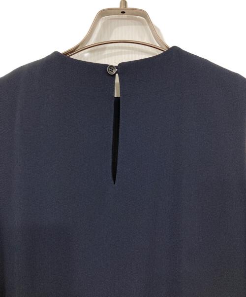 NEAU（ニュー）NEAU (ニュー) サイドスリットワンピース ネイビー サイズ:F 未使用品の古着・服飾アイテム