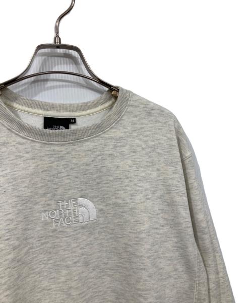 THE NORTH FACE（ザ ノース フェイス）THE NORTH FACE (ザ ノース フェイス) ロゴ刺繍クルーネックスウェット ベージュ サイズ:Mの古着・服飾アイテム