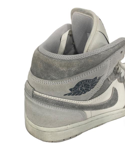 NIKE（ナイキ）NIKE (ナイキ) AIR JORDAN 1 MID SE ホワイト×グレー サイズ:26.0の古着・服飾アイテム